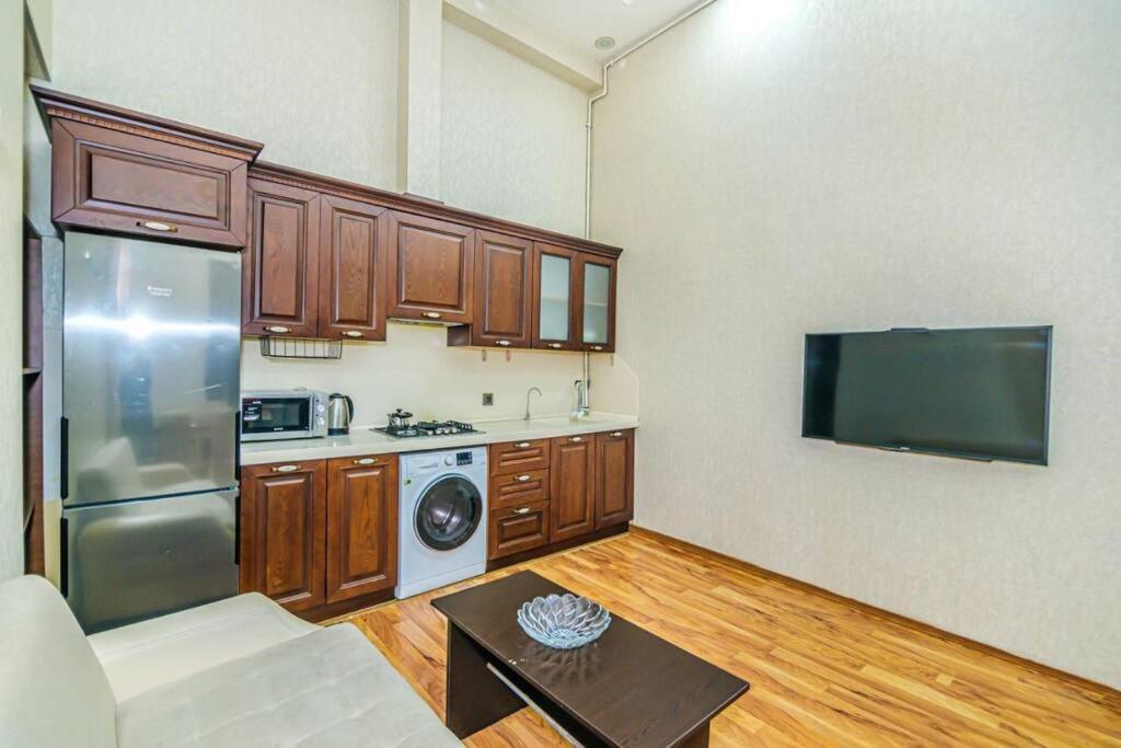 City Center Apartment Baky Esterno foto